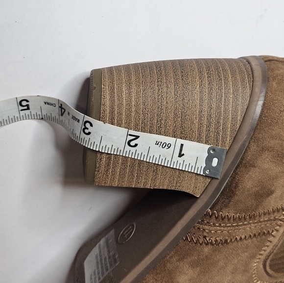 Universal Threads Solita Western Style Boots, Women's Size 11 ✨️NWT ✨️ - Picture 7 of 9